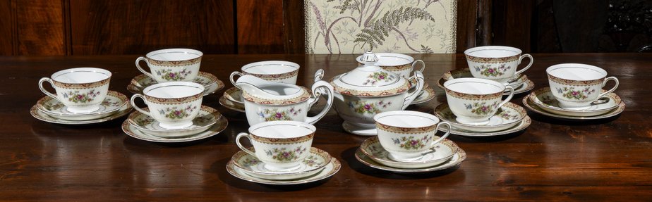 10-Person Tea Service Including Cups with Saucers, Milk Jugs and Sugar Bowls from HHP, Japan, 1950s, Set of 32-RAQ-979705