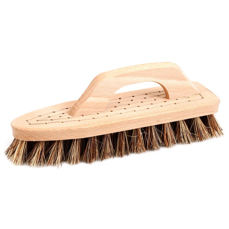 Scrubbing brush with handle by Iris Hantverk # #