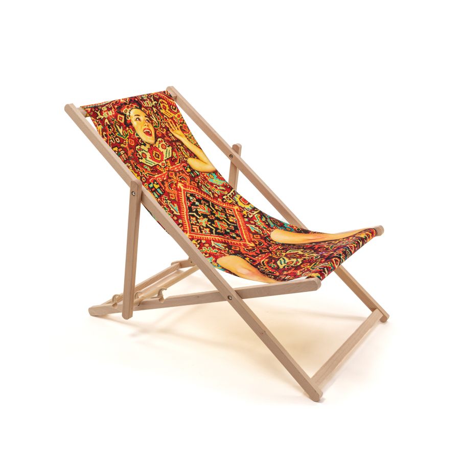 beech wood Deck Chair Lady On Carpet by Seletti