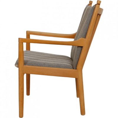 1788 Lounge Chair in Stripped Fabric by Hans Wegner-MTD-2017032