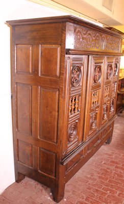 17th Century Breton Wardrobe or Cupboard in Oak Turning in Boxwood-HPU-751269