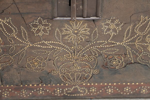 17th Century Leather Trunk-YF-646326