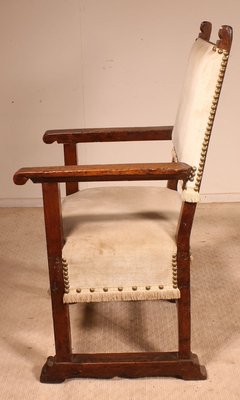 17th Century Spanish Walnut Armchair-HPU-729226