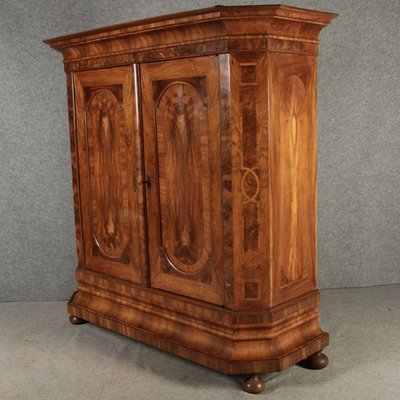 18th Century Baroque Walnut Wood Cabinet, 1740s-DXD-2033233