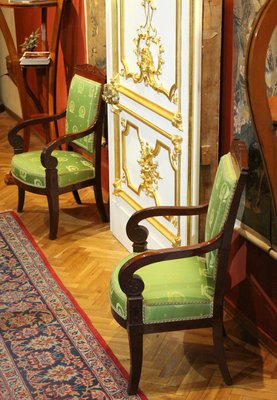 18th Century French Mahogany and Green Silk Upholster High Back Armchairs, Set of 2-AXE-1433455