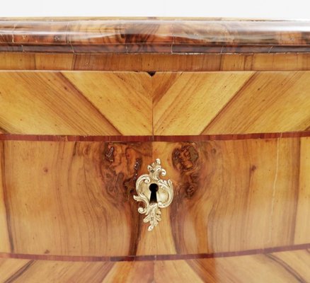 18th-Century German Chest of Drawers in Walnut-FGA-923795