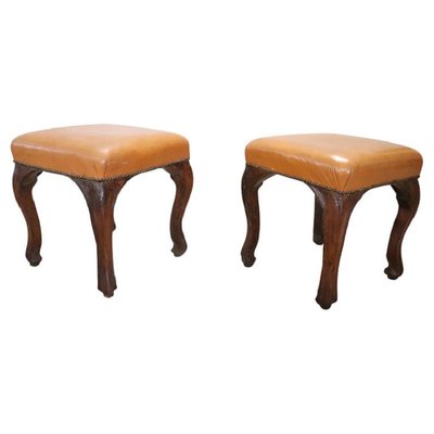 18th Century Walnut and Leather Stools, Set of 2-DCO-1408161