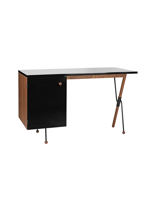 62 DESK by Gubi