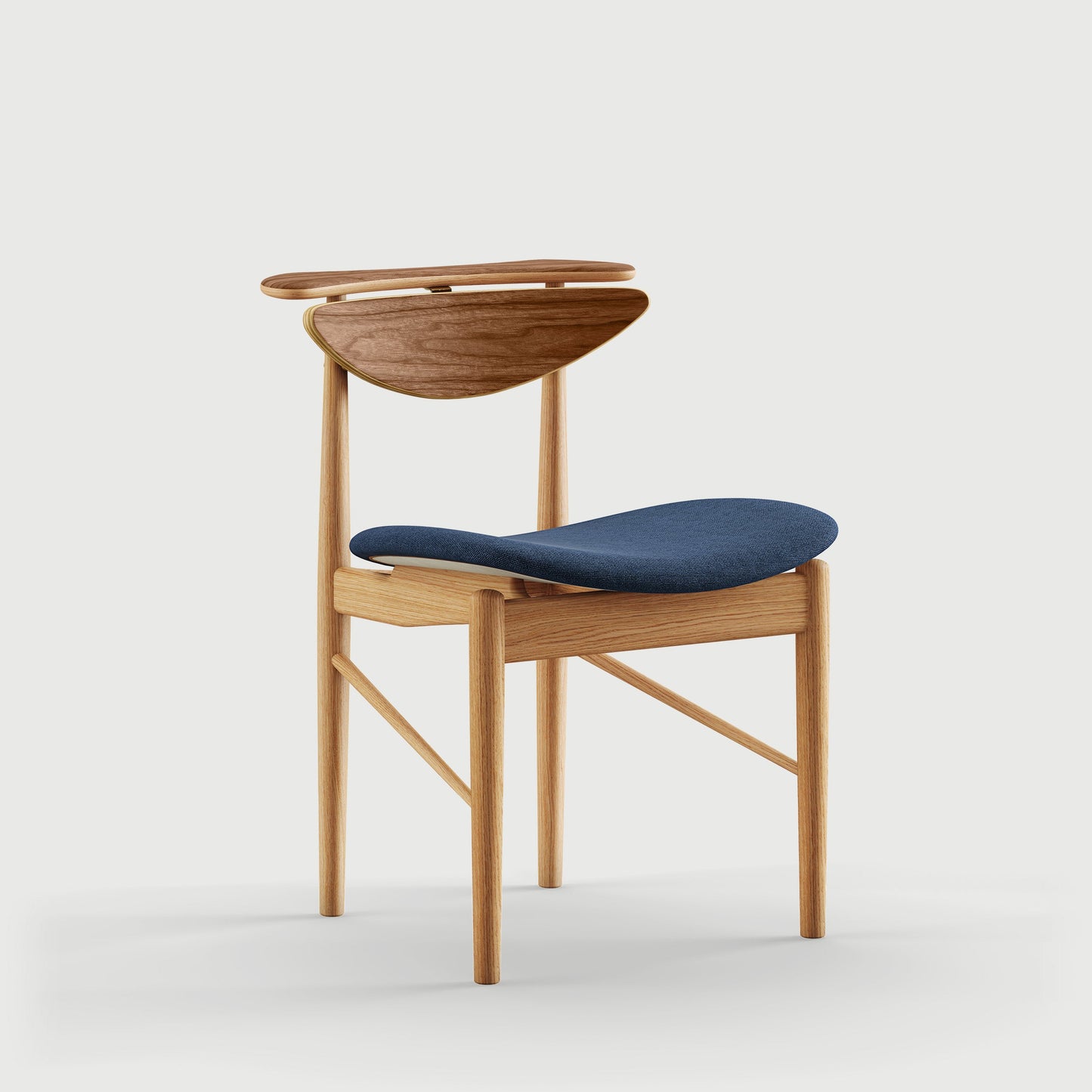 THE READING CHAIR by House of Finn Juhl #Oak Dark Oil / Walnut  / Hallingdal | 764