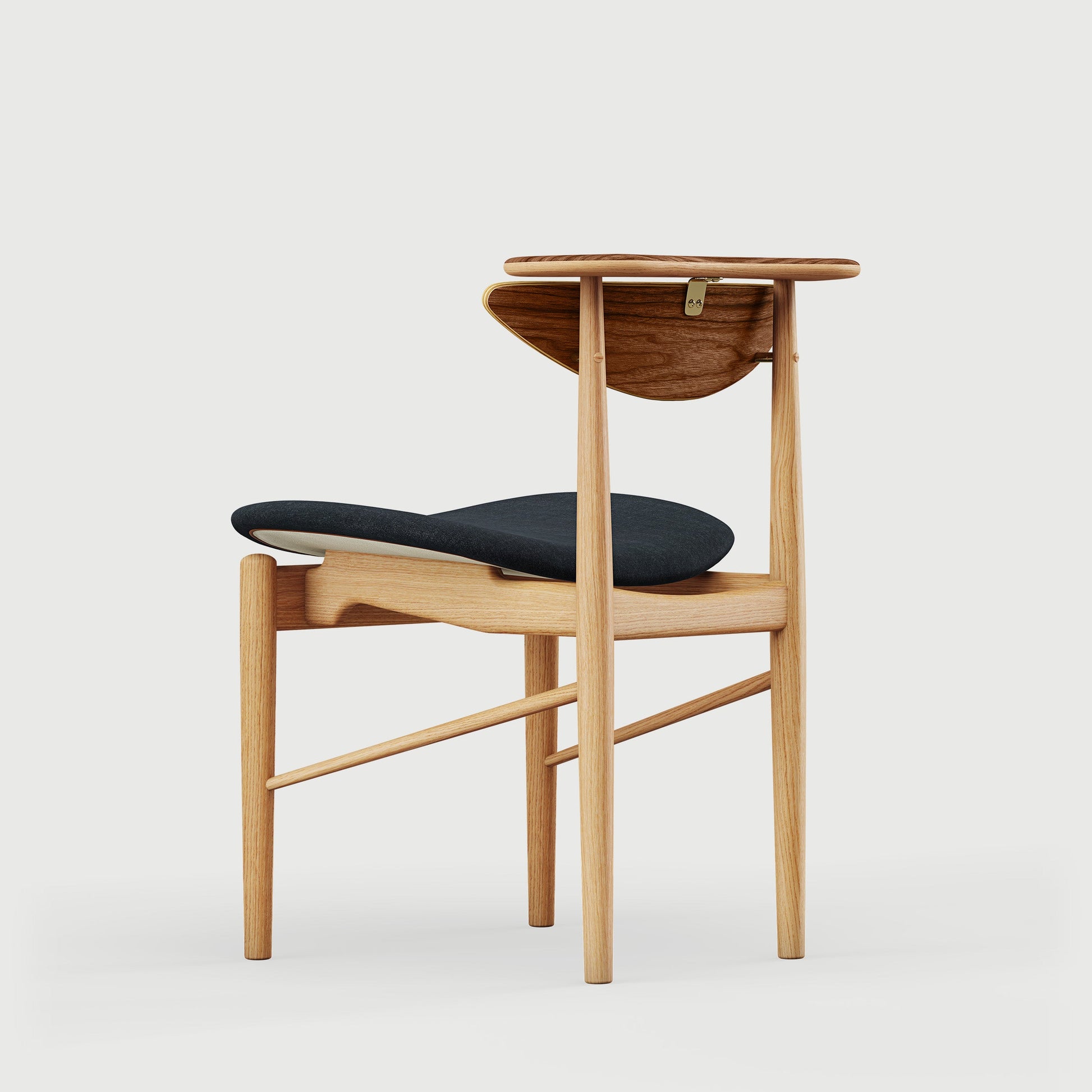 THE READING CHAIR by House of Finn Juhl #Oak Dark Oil / Walnut  / Remix | 183