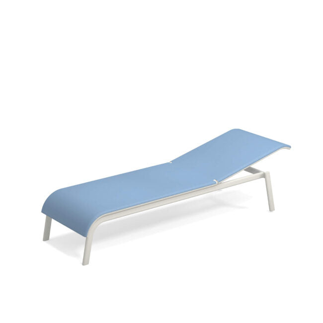 Tiki Stackable sunbed by Emu