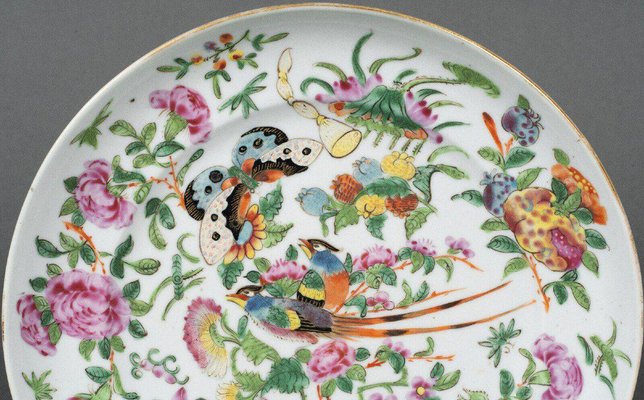 19th Century Canton Porcelain Plate with Butterflies and Birds-QKG-1799989