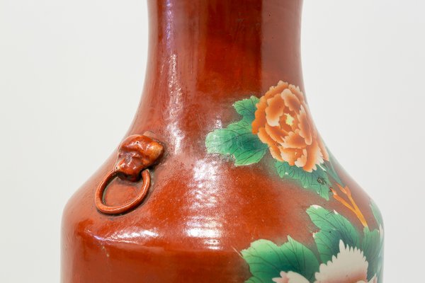 19th Century Chinese Red Vase Decorated with Peonies-UJE-742921