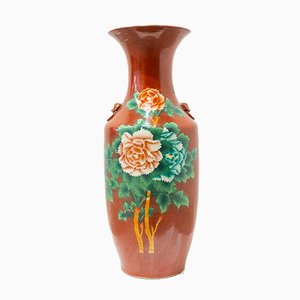 19th Century Chinese Red Vase Decorated with Peonies-UJE-742921