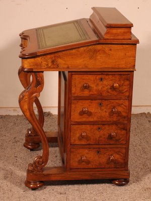 19th Century Davenport Desk in Walnut-HPU-1311254