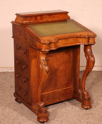 19th Century Davenport Desk in Walnut-HPU-1311254