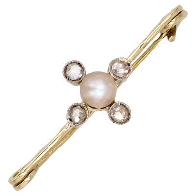 19th Century Fine Pearl Diamonds 18 Karat Yellow Gold Pin Brooch-OLU-1815851