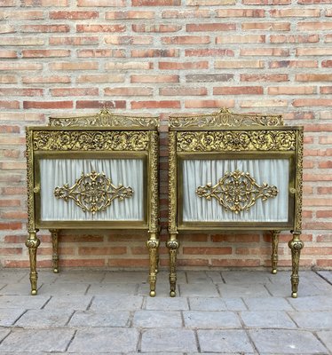 19th Century French Bronze Vitrine Nightstands with Glass Doors and Brass Drawers, Set of 2-NOU-1057879