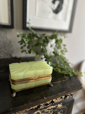 19th Century French Opaline Glass Box in Pistachio Green, 1880s-JO-1772536