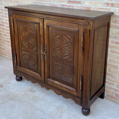 19th Century French Walnut 2-Door Buffet with Round Legs-NOU-1819555