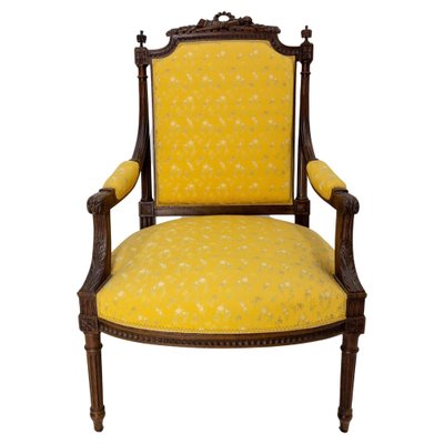 19th Century French Walnut Fauteuil Armchair-RIU-1329277