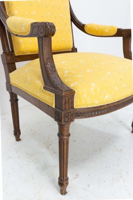 19th Century French Walnut Fauteuil Armchair-RIU-1329277