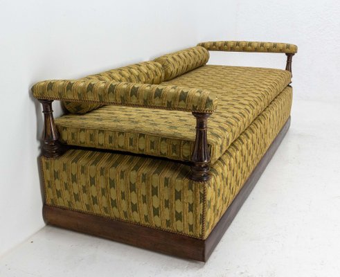 19th Century French Walnut Sofa-RIU-1329266