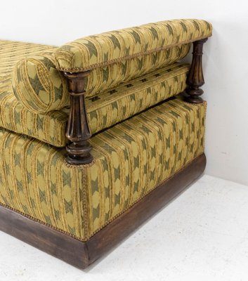 19th Century French Walnut Sofa-RIU-1329266