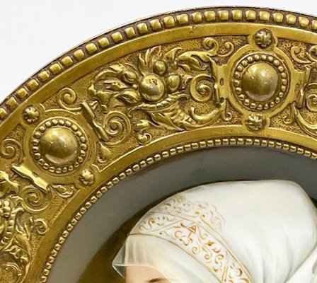 19th Century German Porcelain Plate in Bronze of a Young Woman-UCH-1224349