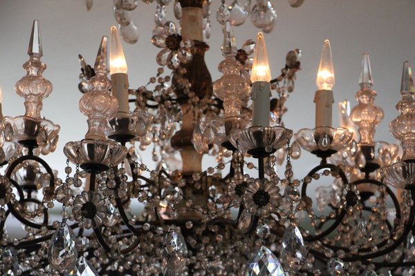 19th Century Italian Neoclassical Giltwood and Crystal Chandelier-YF-632725