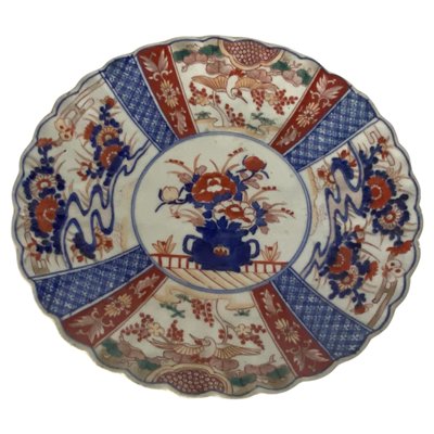 19th Century Japanese Scalloped Imari Porcelain Dish-UR-1741868