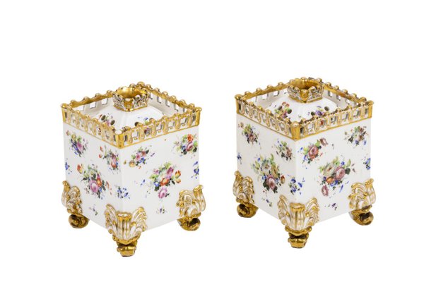 19th Century Porcelain Covered Jars from Porcelain of Paris, Set of 2-CEJ-770012