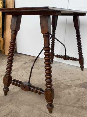 19th-Century Spanish Walnut Side Table with Turned Legs and Bevelled Top-PSK-1002609