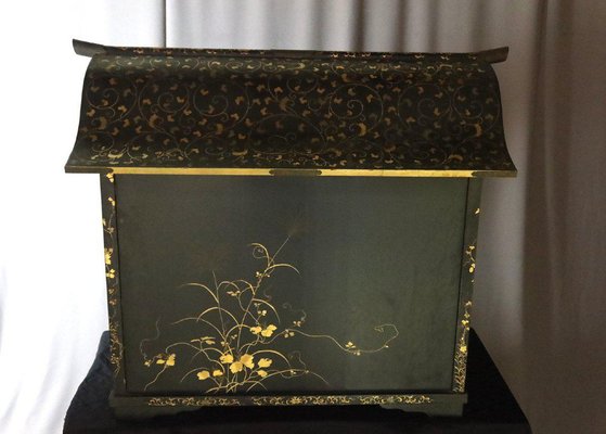 19th Century Vitrine in Japanese Lacquer-WSV-1378401