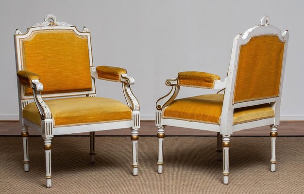 19th Century White Painted and Gilded Gustavian Swedish Armchairs, Set of 2-JE-987187