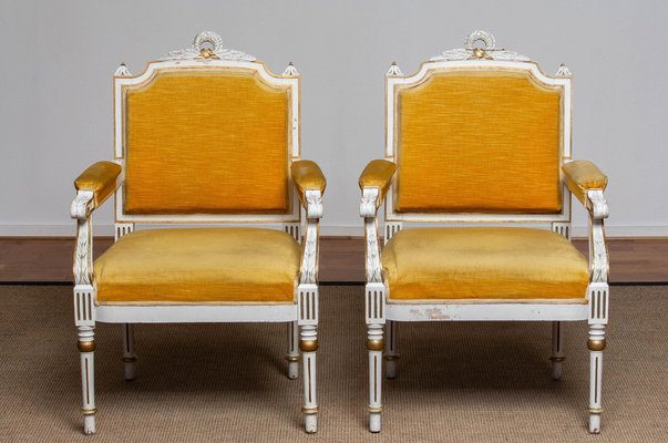 19th Century White Painted and Gilded Gustavian Swedish Armchairs, Set of 2-JE-987187