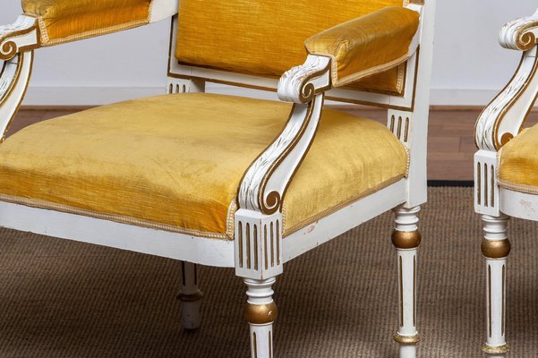 19th Century White Painted and Gilded Gustavian Swedish Armchairs, Set of 2-JE-987187