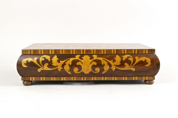 20th Century Art Deco Nutwood Box with Maple Inlays, Austria, 1920s-TQA-2024336