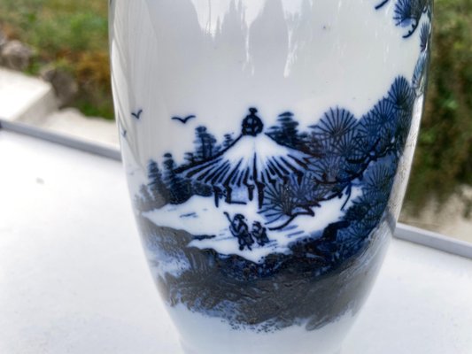 20th Century Blue & White Vase with Fish Pattern, China-UR-1315550