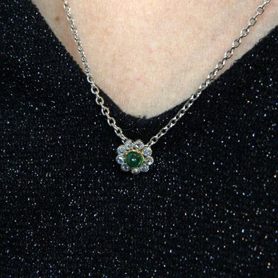 20th Century Emerald Diamonds 18 Karat Yellow Gold Daisy Pendant-OLU-1815849