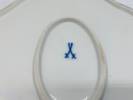 20th Century Sword Mark Onion Pattern 1st Choice Serving Plate from Meissen Porcelain-BZB-2031525