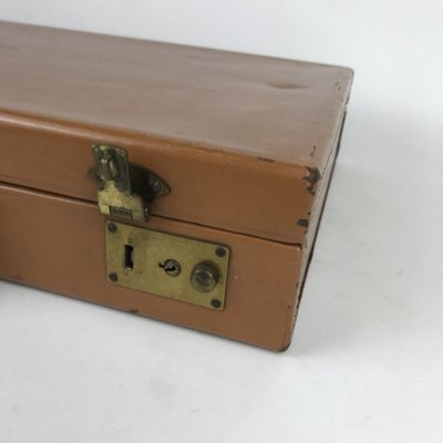 24 hours Leather Case, USA, 1960s-YNA-656070