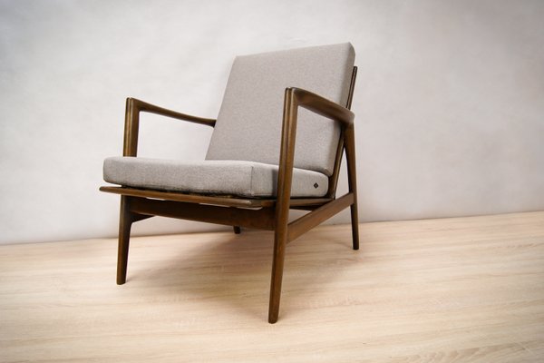 300-139 Armchair from Swarzędzka Factory, 1960s-NIT-590210