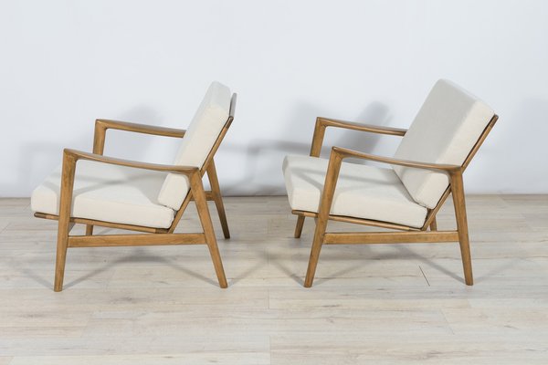 300-139 Armchairs from Swarzędzka, 1960s, Set of 2-NIT-1363277