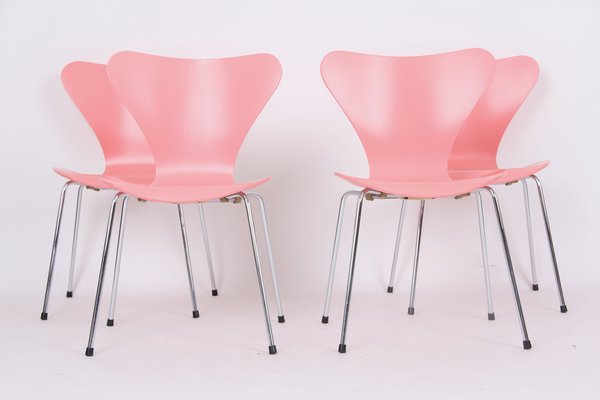 3107 Pink Chairs by Arne Jacobsen for Fritz Hansen, 1995, Set of 4-DQ-1820088