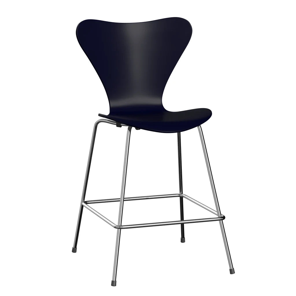 Series 7™ - 3187, Not Upholstered by Fritz Hansen