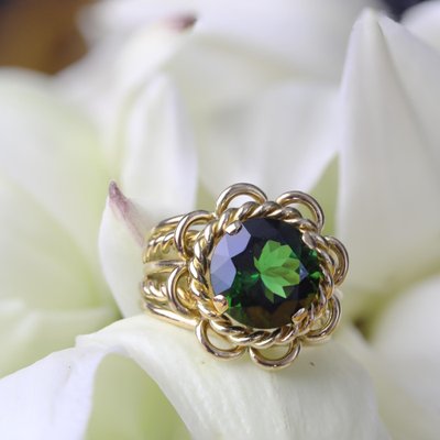 4.34 Carats Green Tourmaline 18 Karat Yellow Gold Ring, 1960s-OLU-1743320