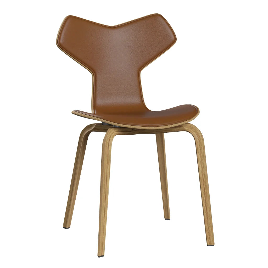 Grand Prix™ - 4130, Front Upholstered (Shell - Clear Lacquered Veneer / Oak / Upholstery Material - Aura Leather / Base - Clear Lacquered Veneer / Oak / Seat height - 46 cm / feet with felt - Yes) by Fritz Hansen #Aura Leather / Walnut