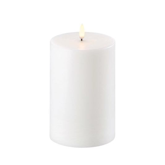 LED pillar candle by Uyuni Lighting #10 x 15 cm, nordic white #