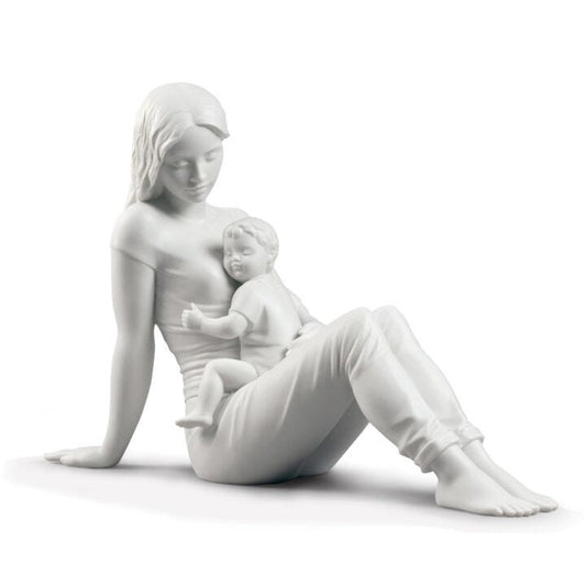 A mother's love Figurine by Lladró #Matt White